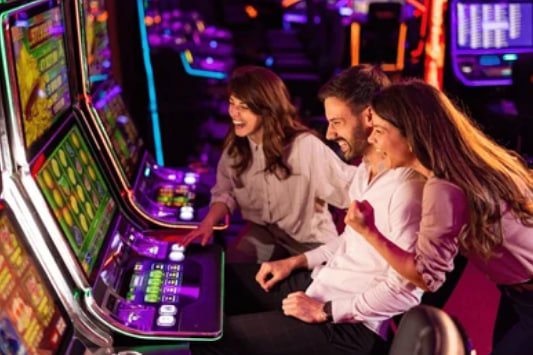 317 bet app